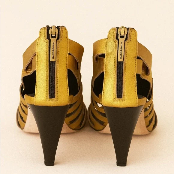 Donald J Pliner Gold Strappy Heeled Sandals – Size 10 - Picture 4 of 5